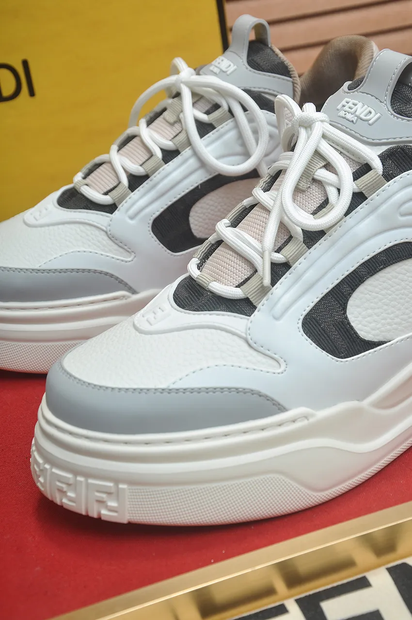 Men's shoes 💰600💶 [Fendi] The latest casual sports shoes 🔥 Many 💑 stars have the same style FD match. The original version is a one-to-one replica. Designer Kim Jones's first fendi match and Donkey brand Trainer basketball sneakers. Material: Original silk mesh. Lining: Breathable mesh. Packaging: Original 1:1 matching high-end packaging. Size: 38-45 (45 is custom-made and cannot be returned or exchanged)